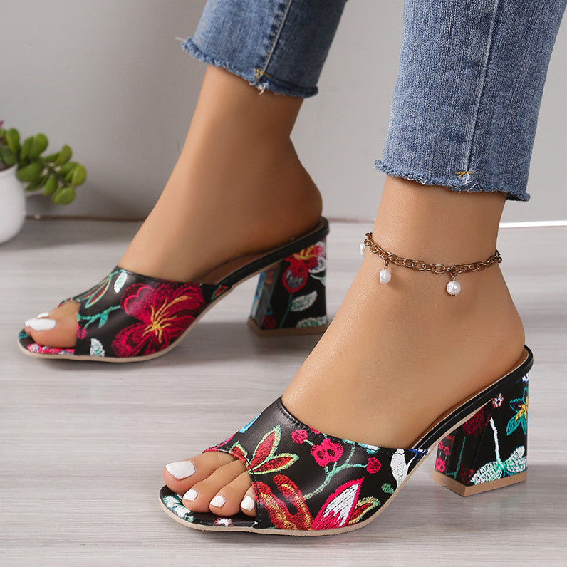 Wholesale Women's Embroidered Open Toe High Heel Square Head plus size Slippers